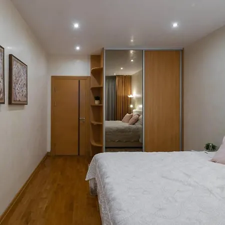Kingsized Beds Full In Old Center Apartment Riga